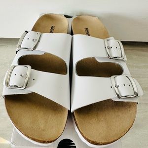 Sonoma Leather Sandals